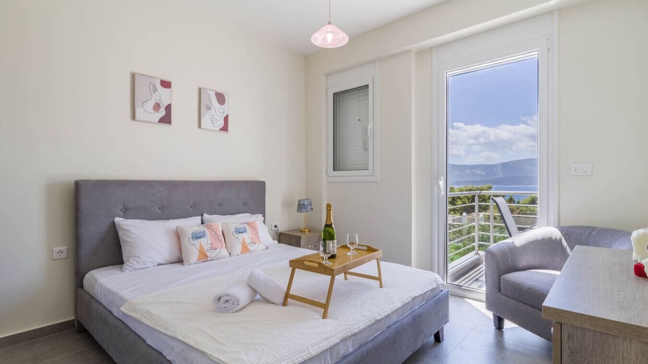 Photo of Bedroom in Isthmia