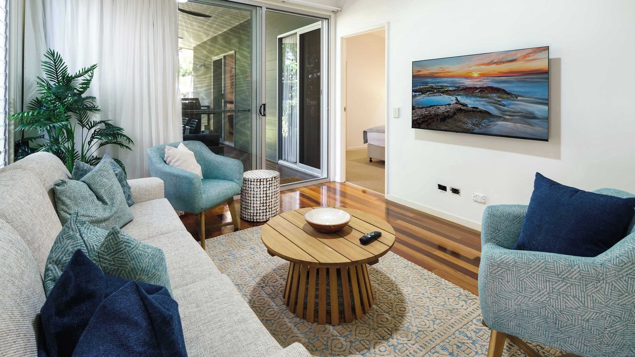 Photo of Livingroom in Moffat Beach
