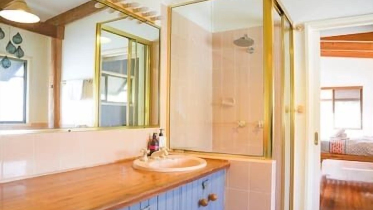 Photo of Bathroom in Point Lookout