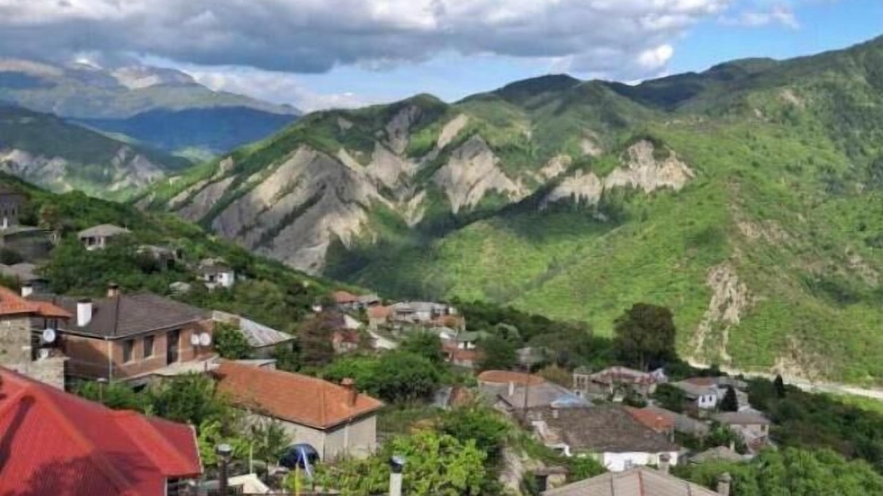 Photo of Others in Pyrsogianni