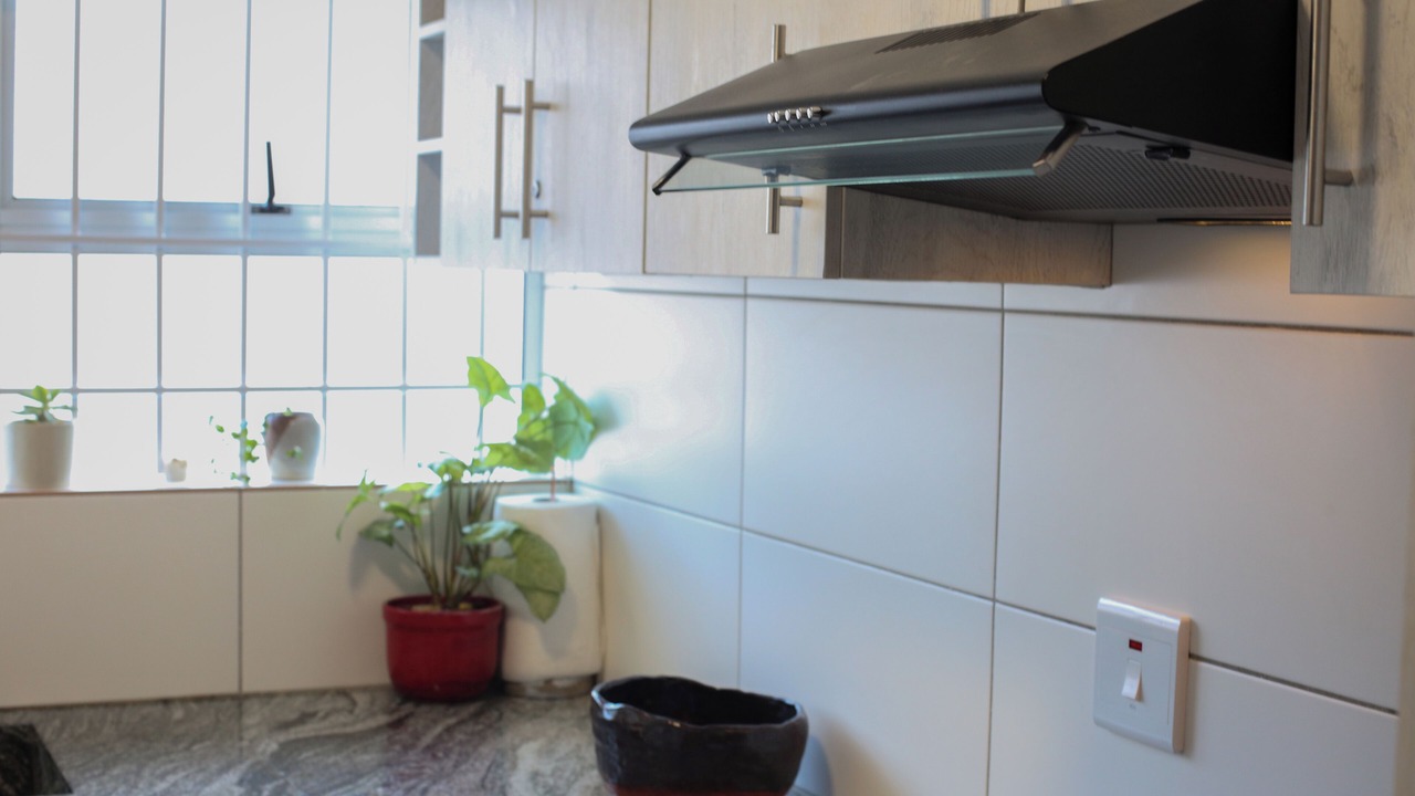 Photo of Kitchen in Three Anchor Bay