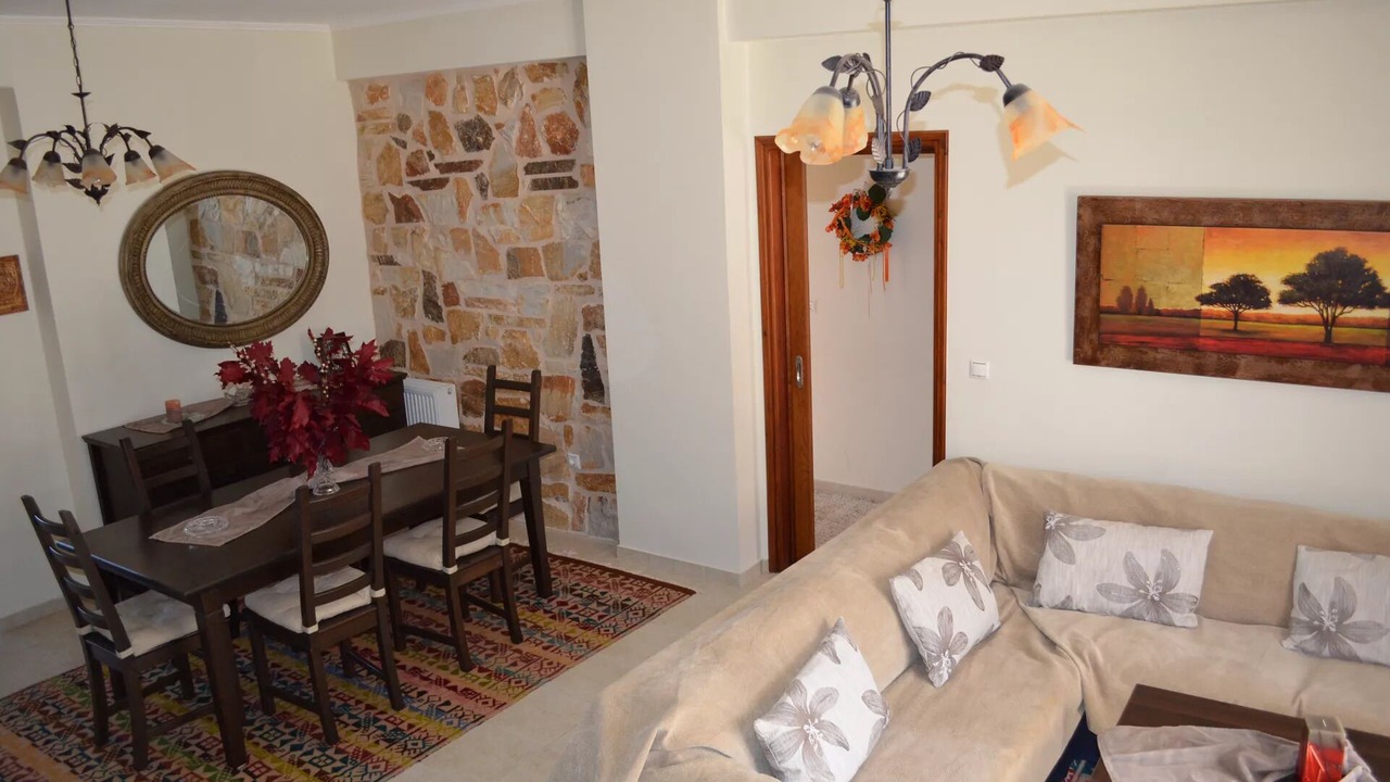 Photo of Livingroom in Egira