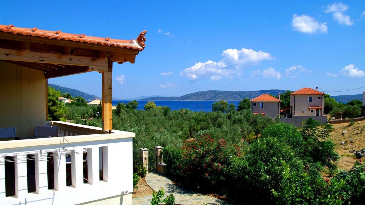 Photo of Patio Balcony in Steni Vala