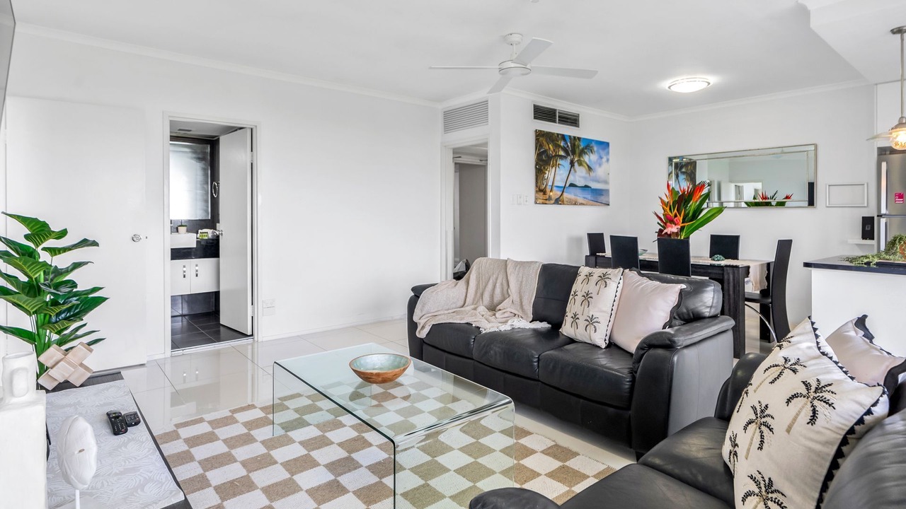 Photo of Livingroom in Cairns North