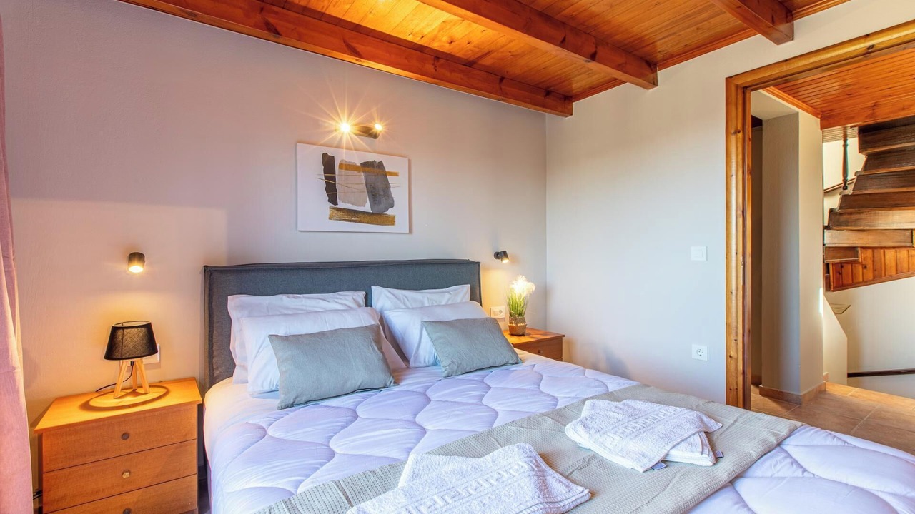 Photo of Bedroom in Stalos