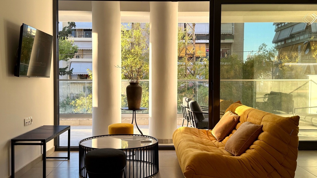 Photo of Livingroom in Petralona