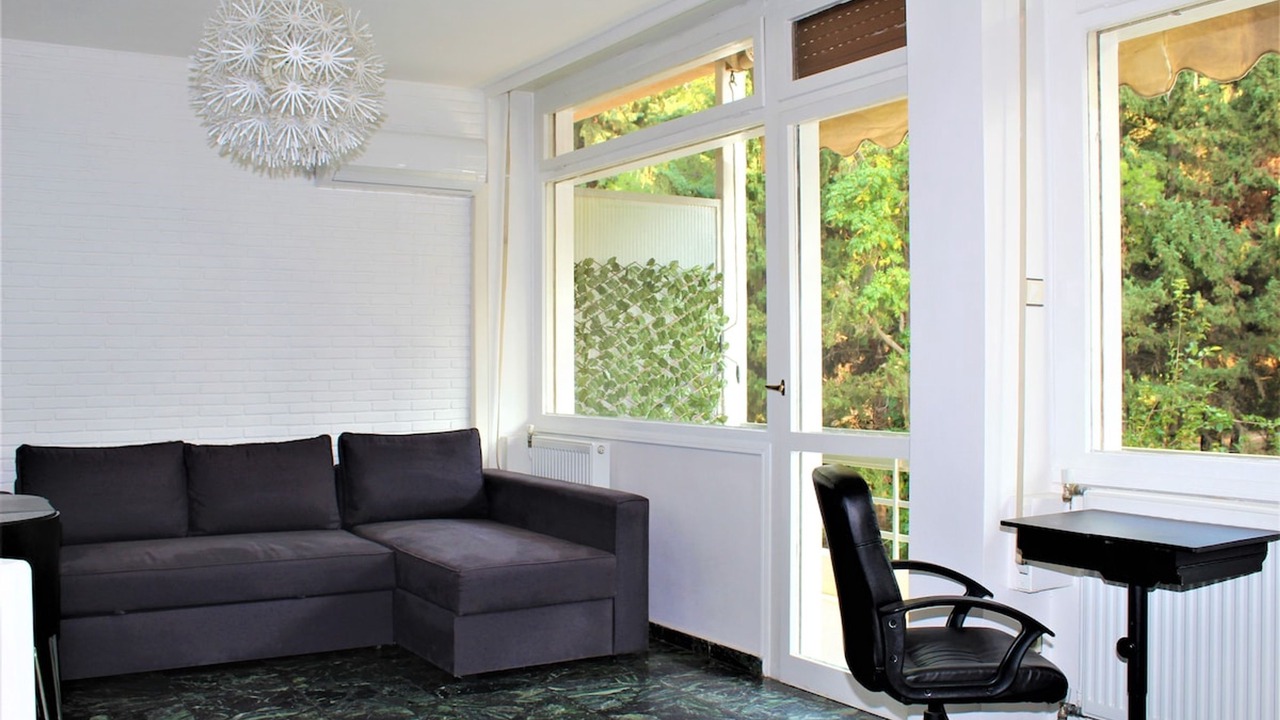 Photo of Livingroom in Ilisia