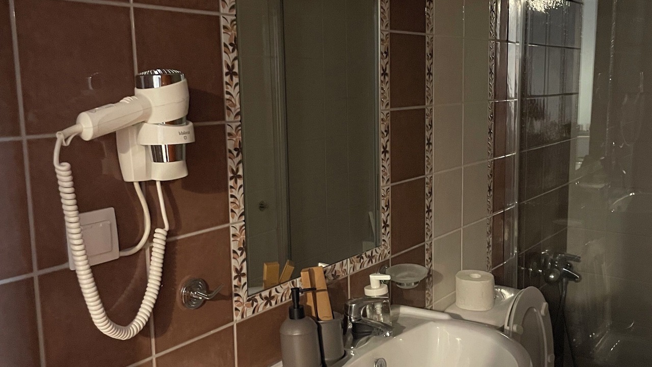 Photo of Bathroom in Larissa