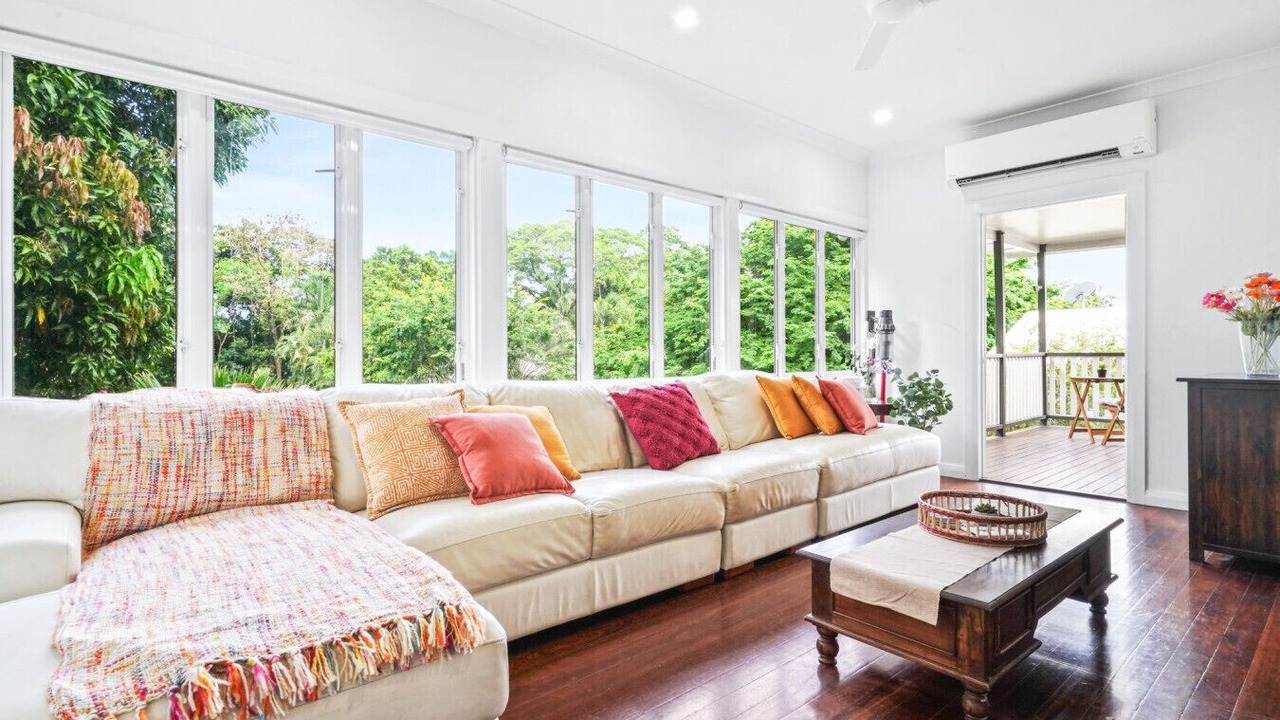Photo of Livingroom in Aeroglen