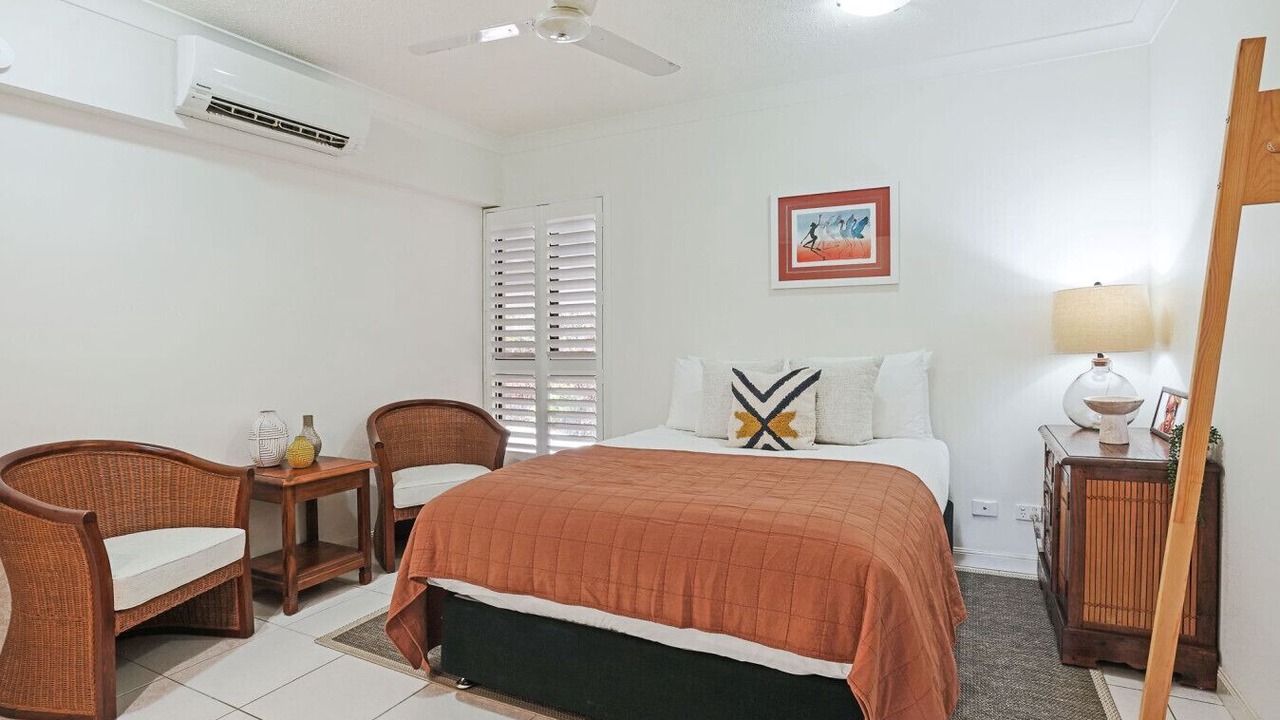 Photo of Bedroom in Trinity Beach