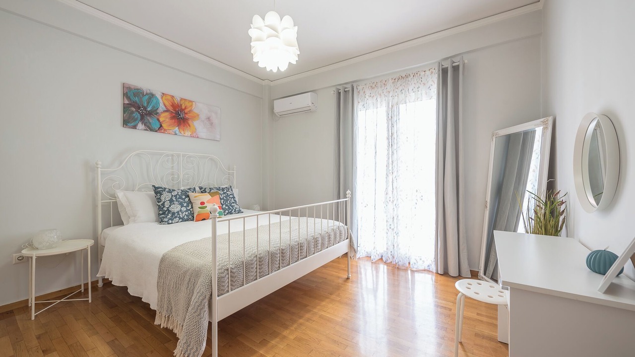 Photo of Bedroom in Moschato-Tavros