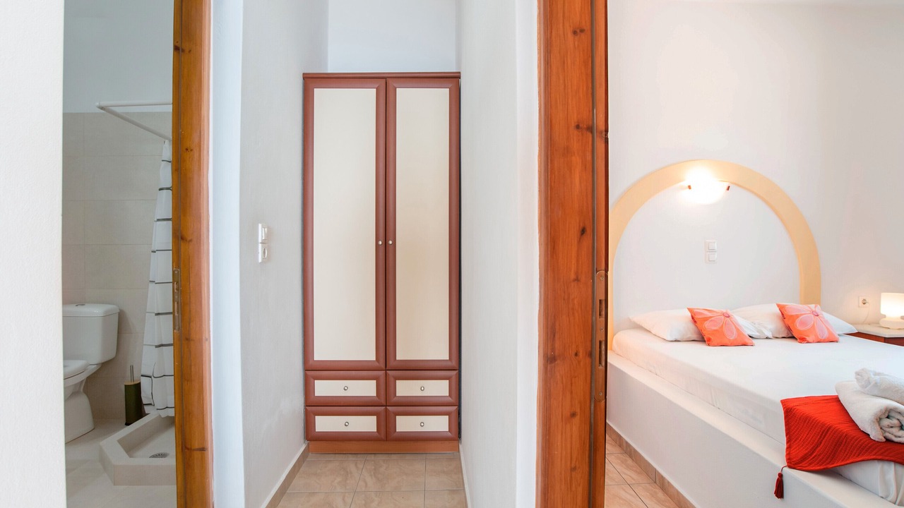 Photo of Bedroom in Donoussa