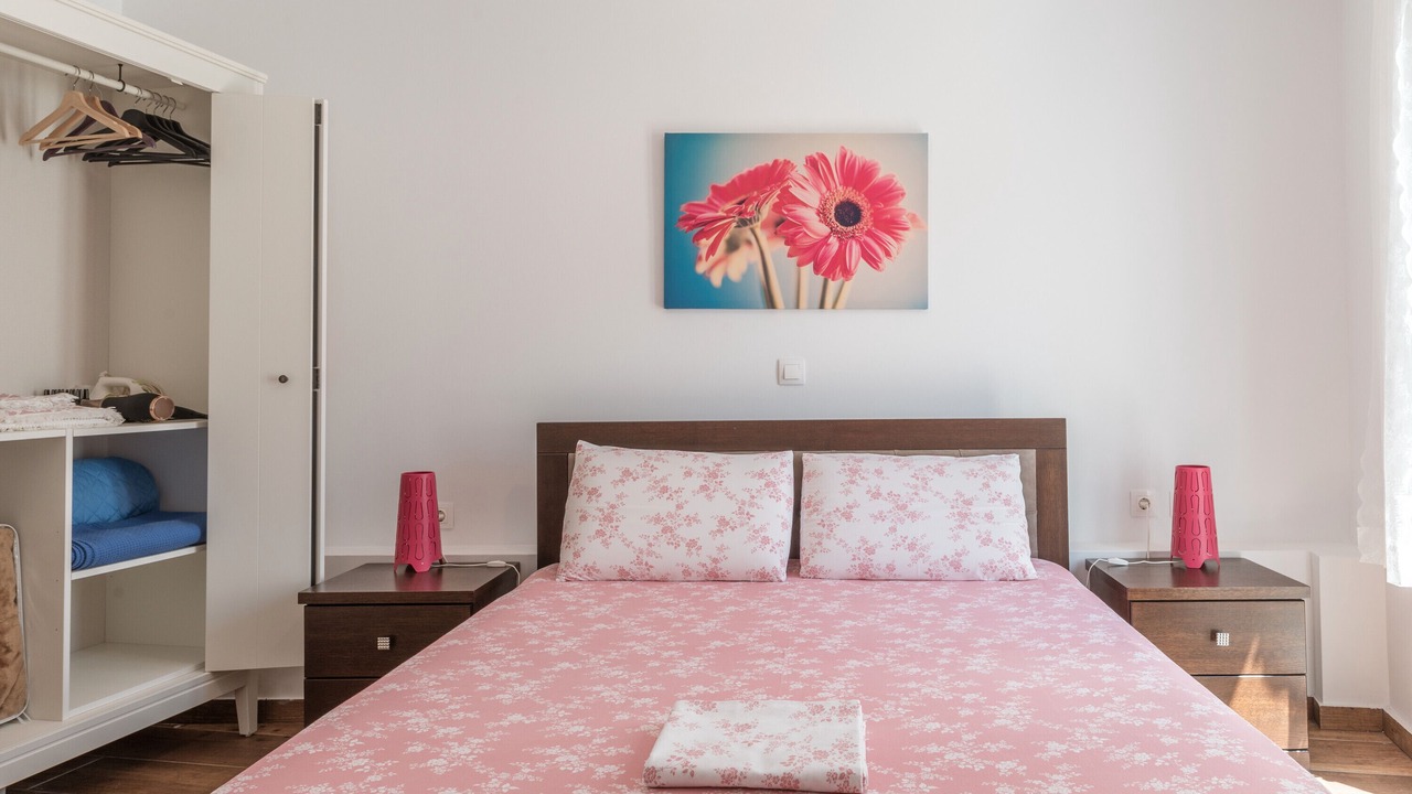 Photo of Bedroom in Exomvourgo