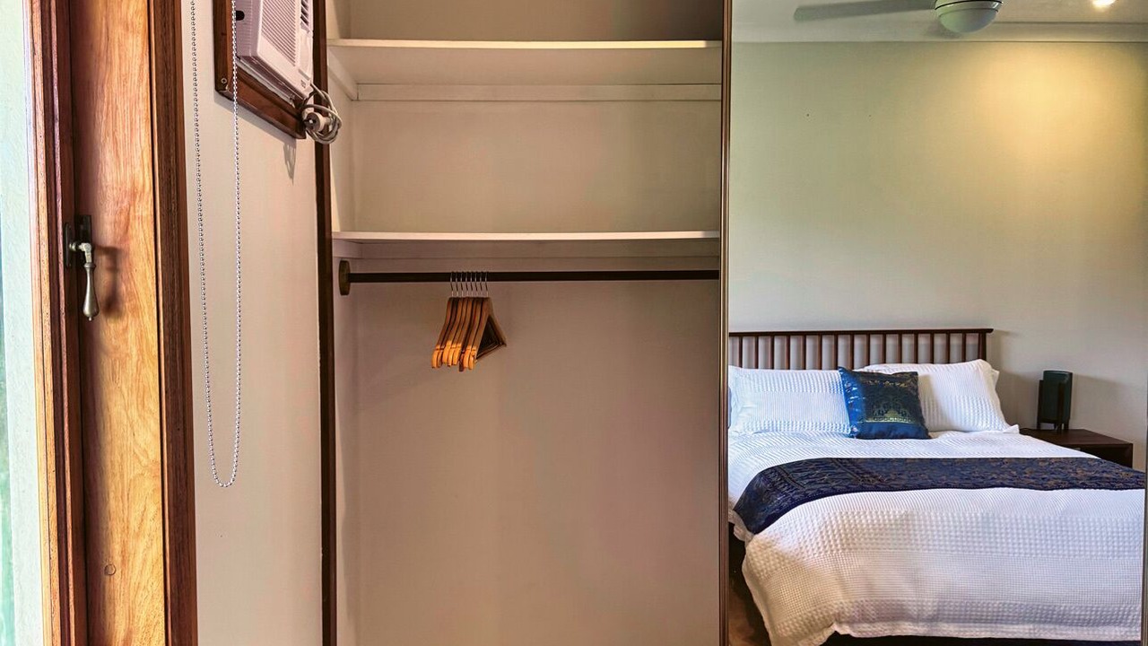 Photo of Bedroom in Aloomba