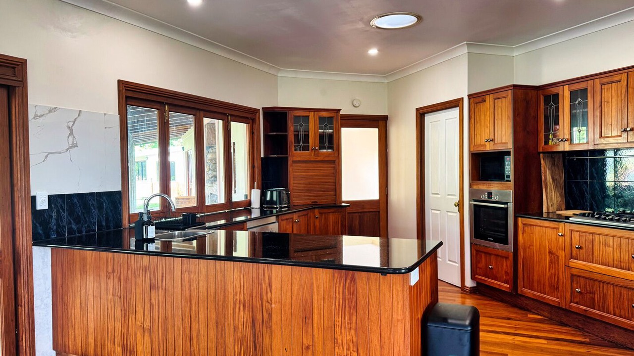 Photo of Kitchen in Aloomba