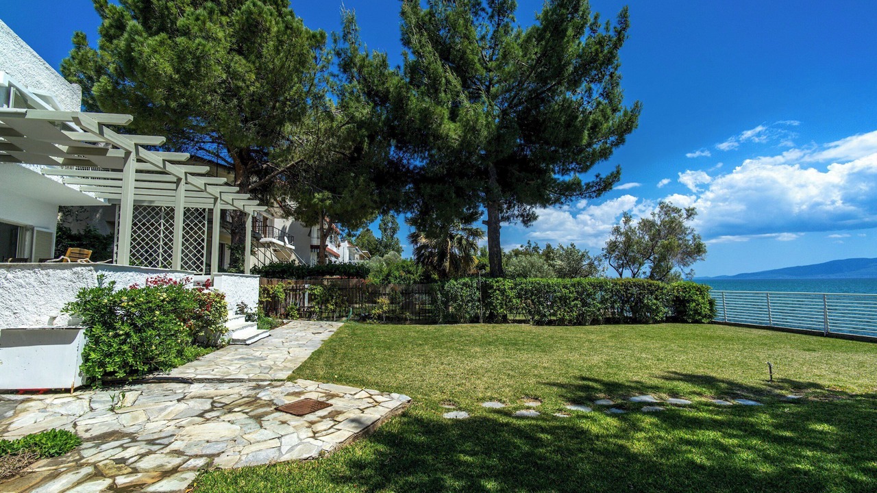 Photo of Outdoor in Eretria