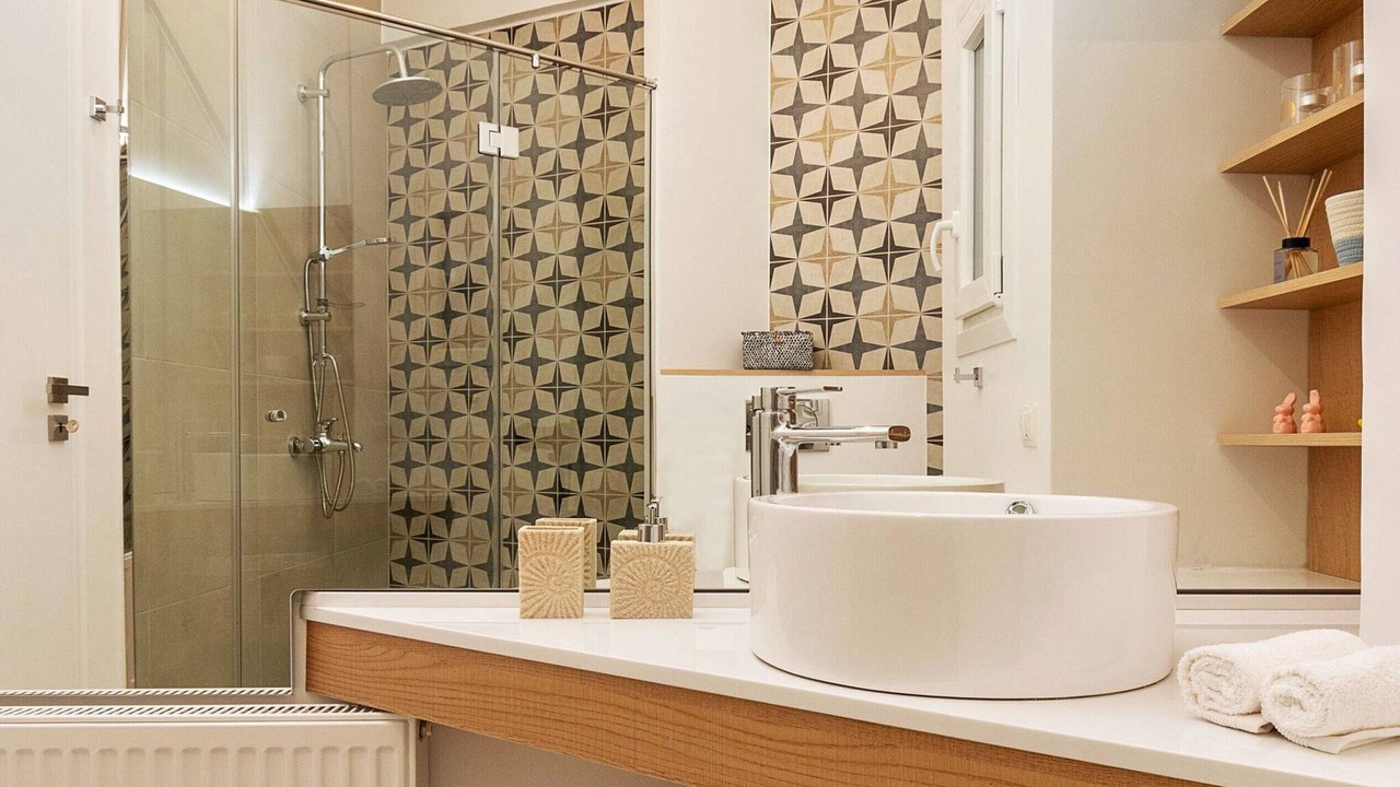 Photo of Bathroom in Petralona