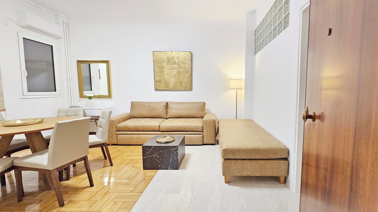 Photo of Livingroom in Attiki