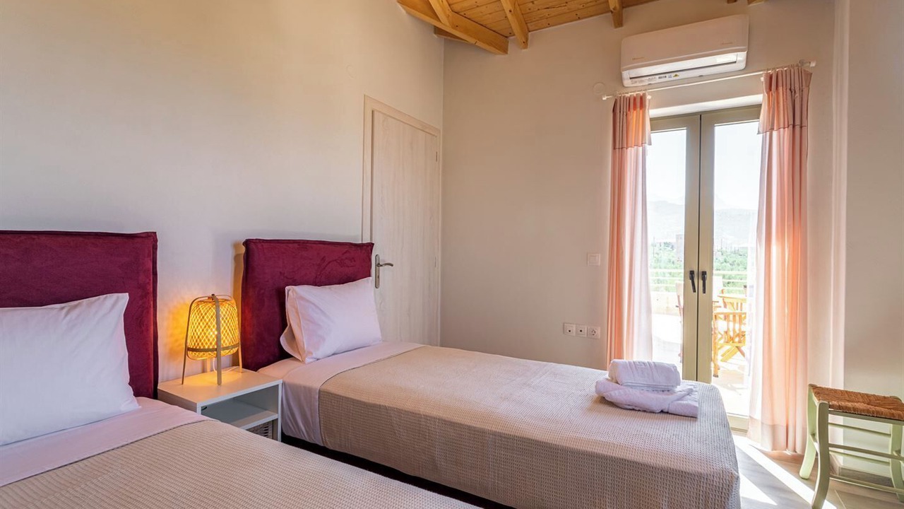 Photo of Bedroom in Lefktron