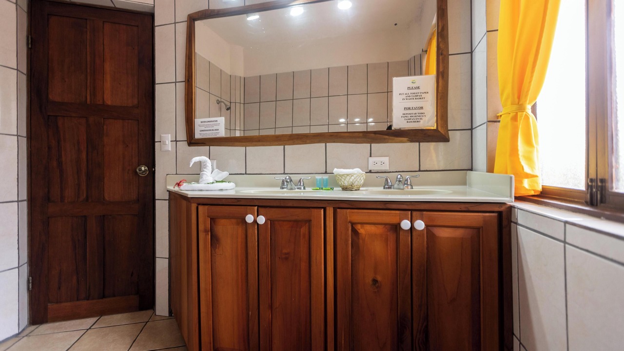 Photo of Bathroom in El Cerro