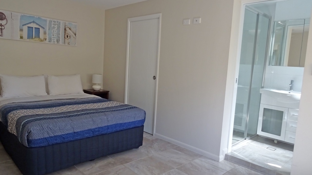 Photo of Bedroom in North Ward