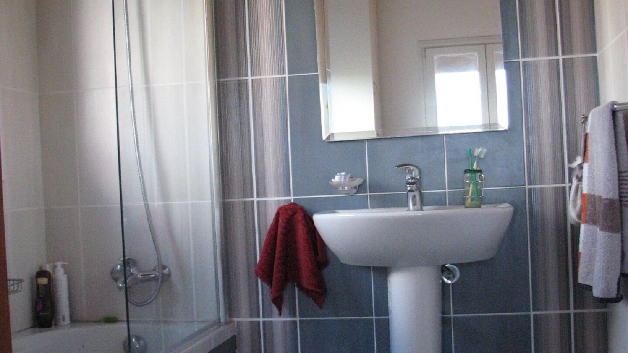 Photo of Bathroom in Karystos