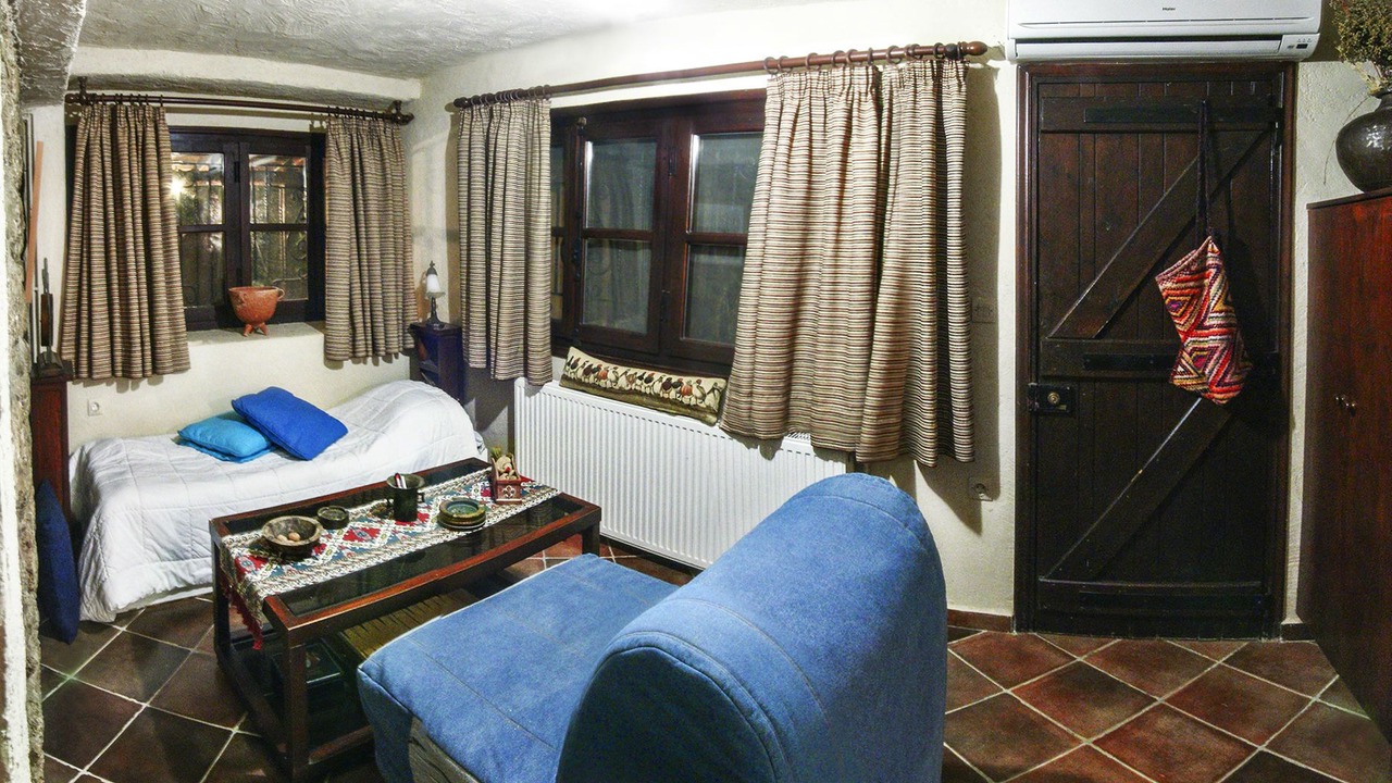 Photo of Livingroom in Egira
