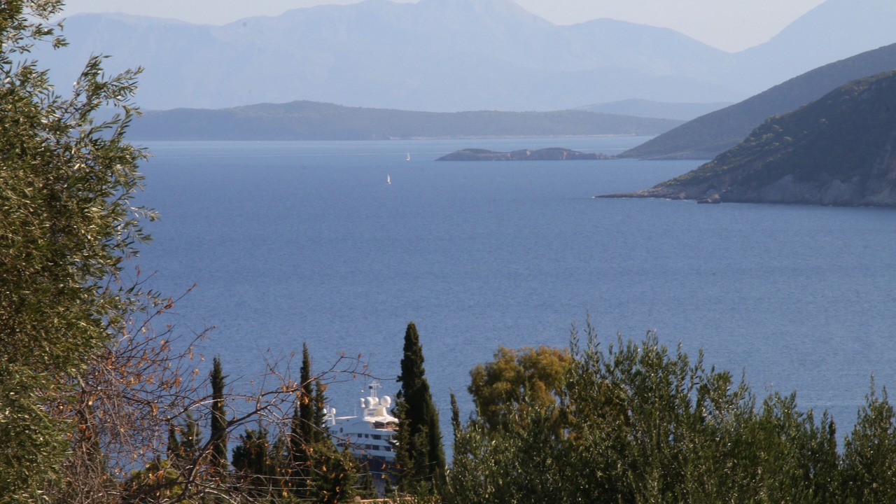 Photo of Bedroom in Tselendata