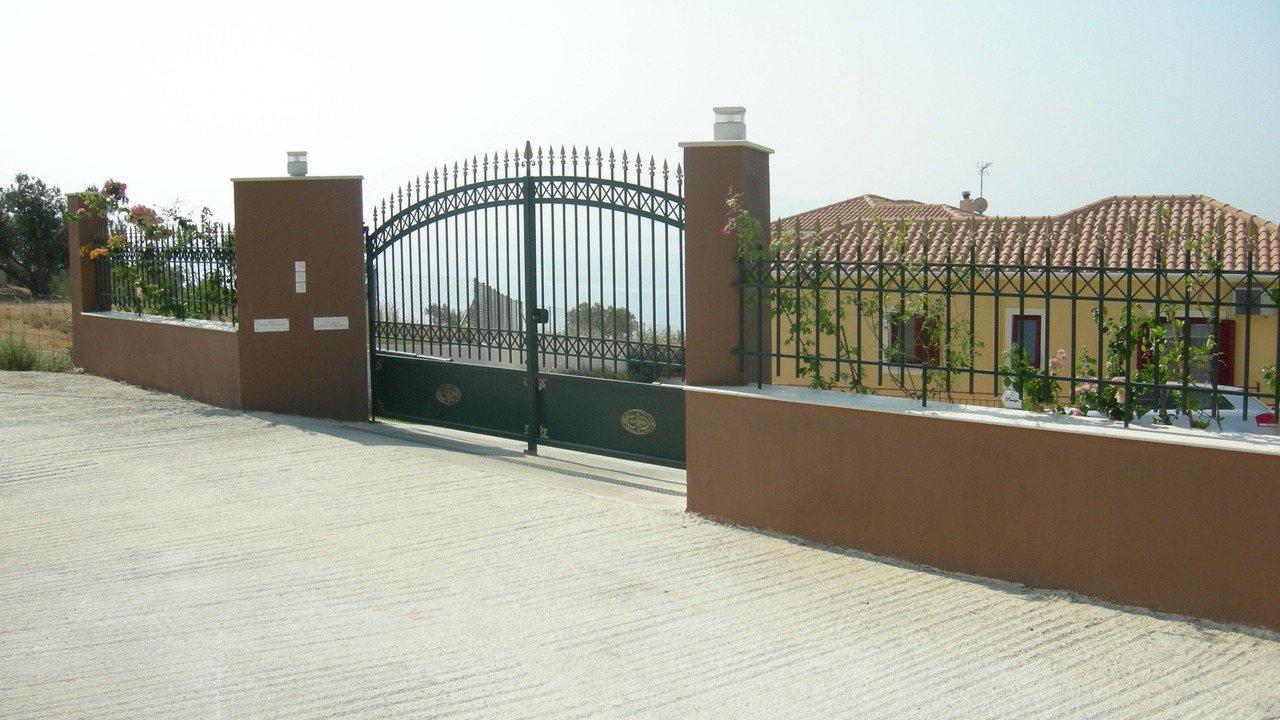 Photo of Outdoor in Plateies