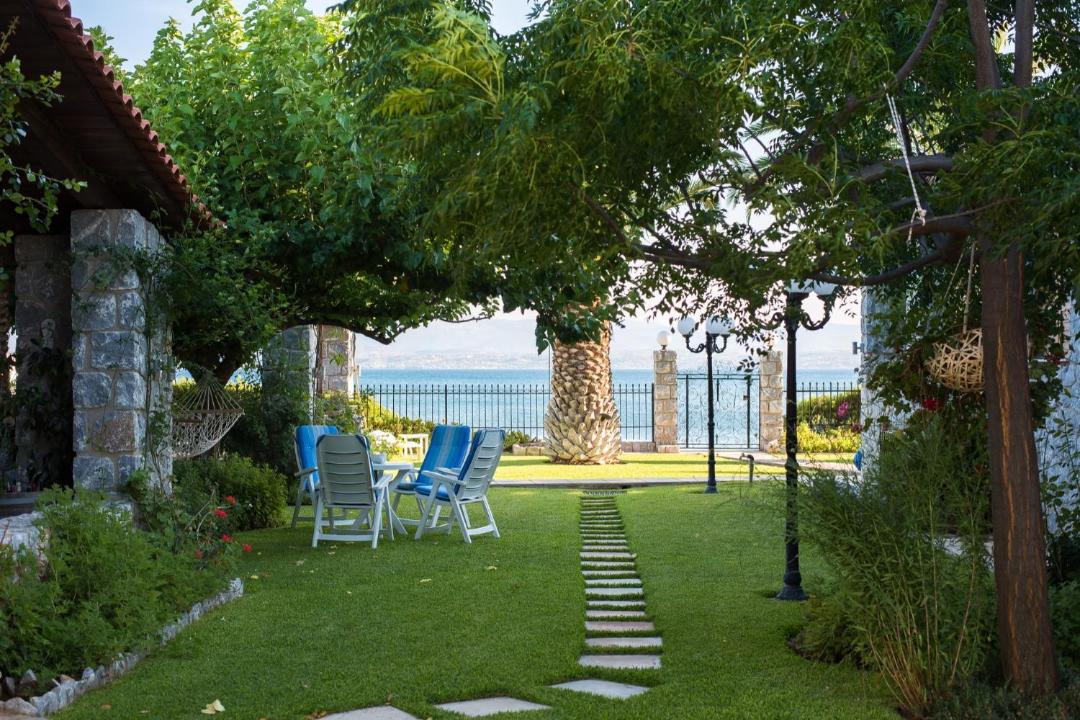 Photo of Others in Eretria