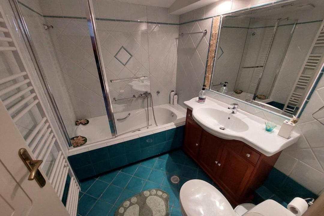 Photo of Bathroom in Delfoi
