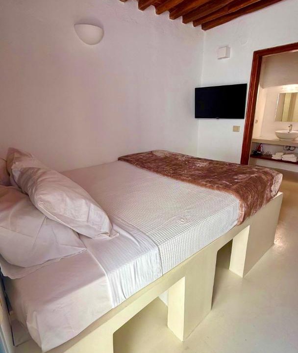 Photo of Bedroom in Skyros Town