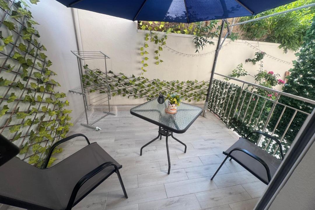 Photo of Patio Balcony in Itea