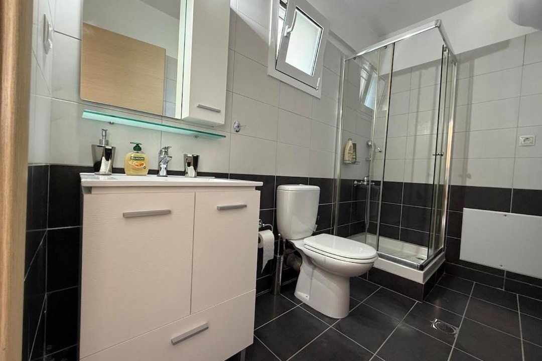 Photo of Bathroom in Kamena Vourla