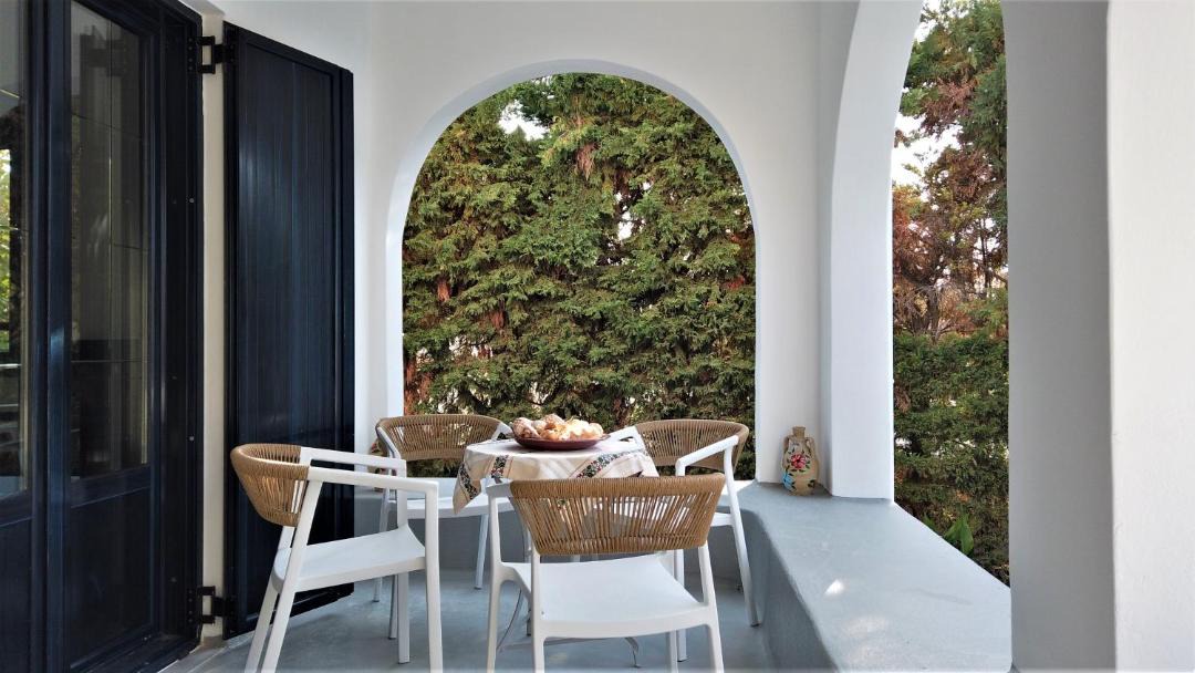 Photo of Patio Balcony in Aegina Town