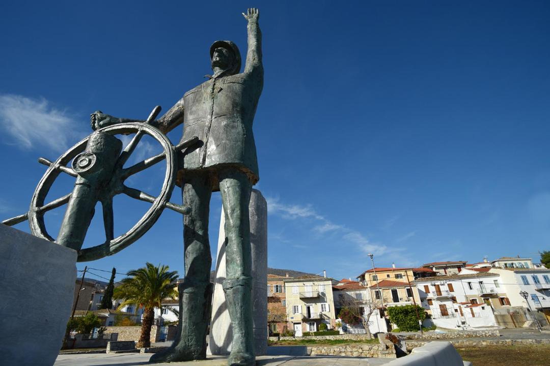 Photo of Others in Galaxidi
