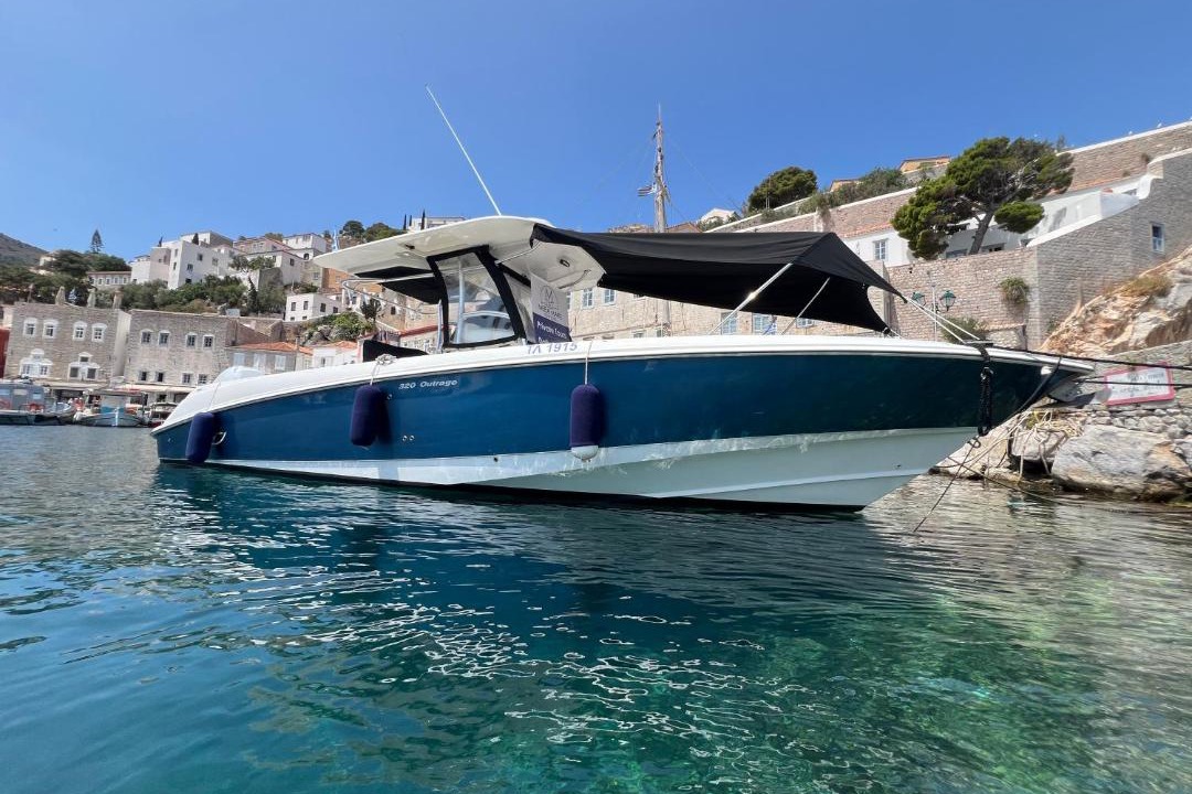 Photo of Others in Hydra