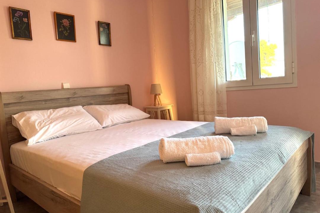 Photo of Bedroom in Agia Anna Beach