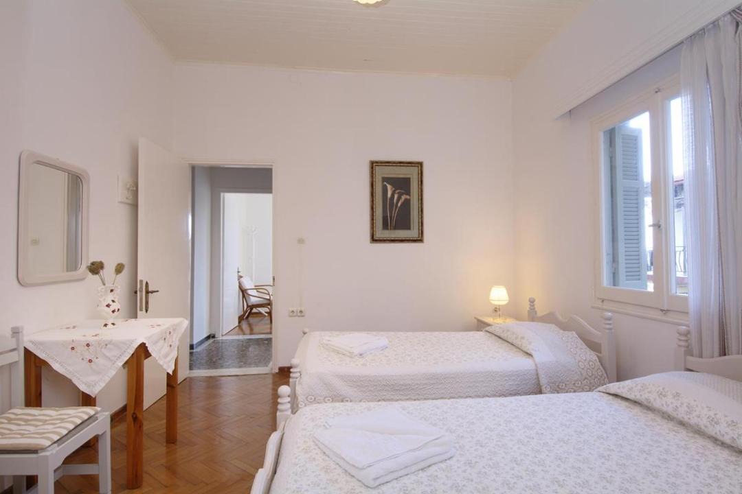 Photo of Bedroom in Karpenisi