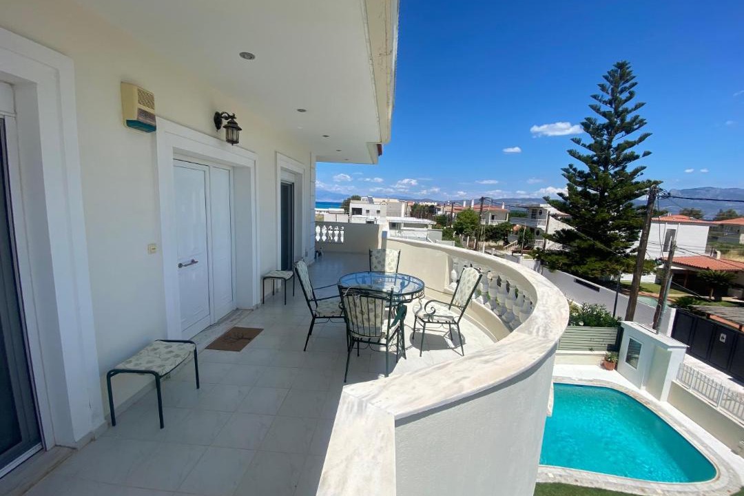 Photo of Patio Balcony in Assos-Lechaio
