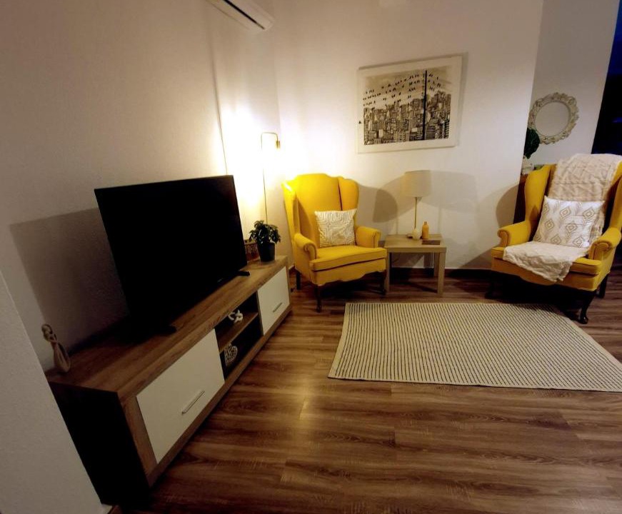 Photo of Livingroom in Kropia
