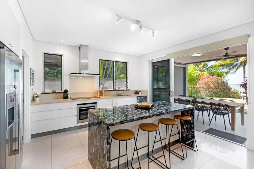 Photo of Kitchen in Trinity Beach
