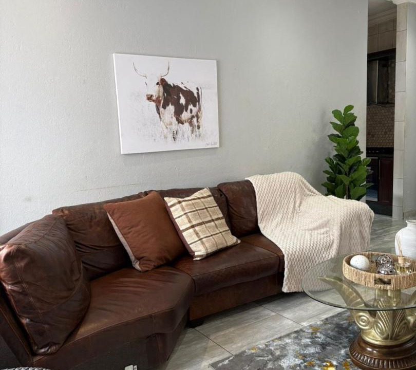 Photo of Livingroom in Nelspruit