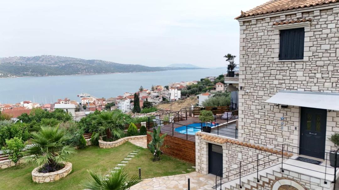 Photo of Others in Astakos