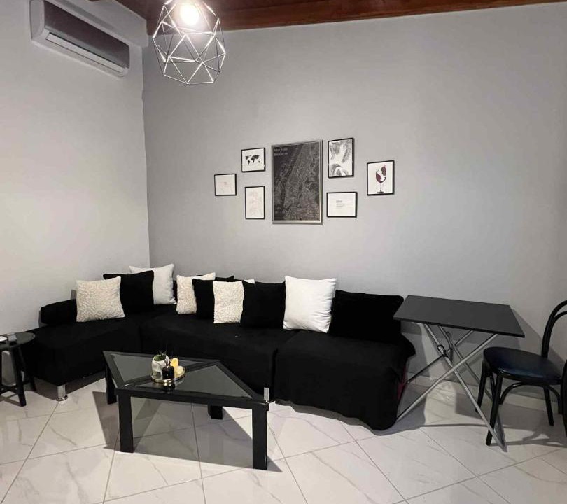 Photo of Livingroom in Kropia