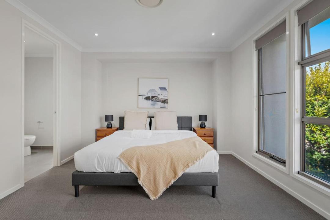 Photo of Bedroom in Mango Hill
