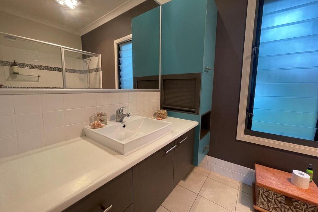 Photo of Bathroom in Nudgee Beach