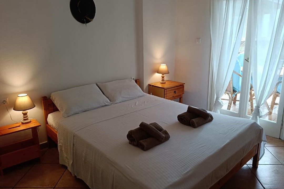Photo of Bedroom in Kamena Vourla