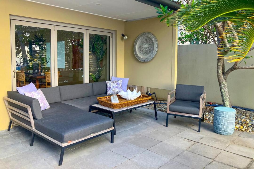 Photo of Patio Balcony in Oak Beach