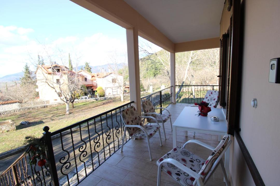 Photo of Patio Balcony in Polidrosos